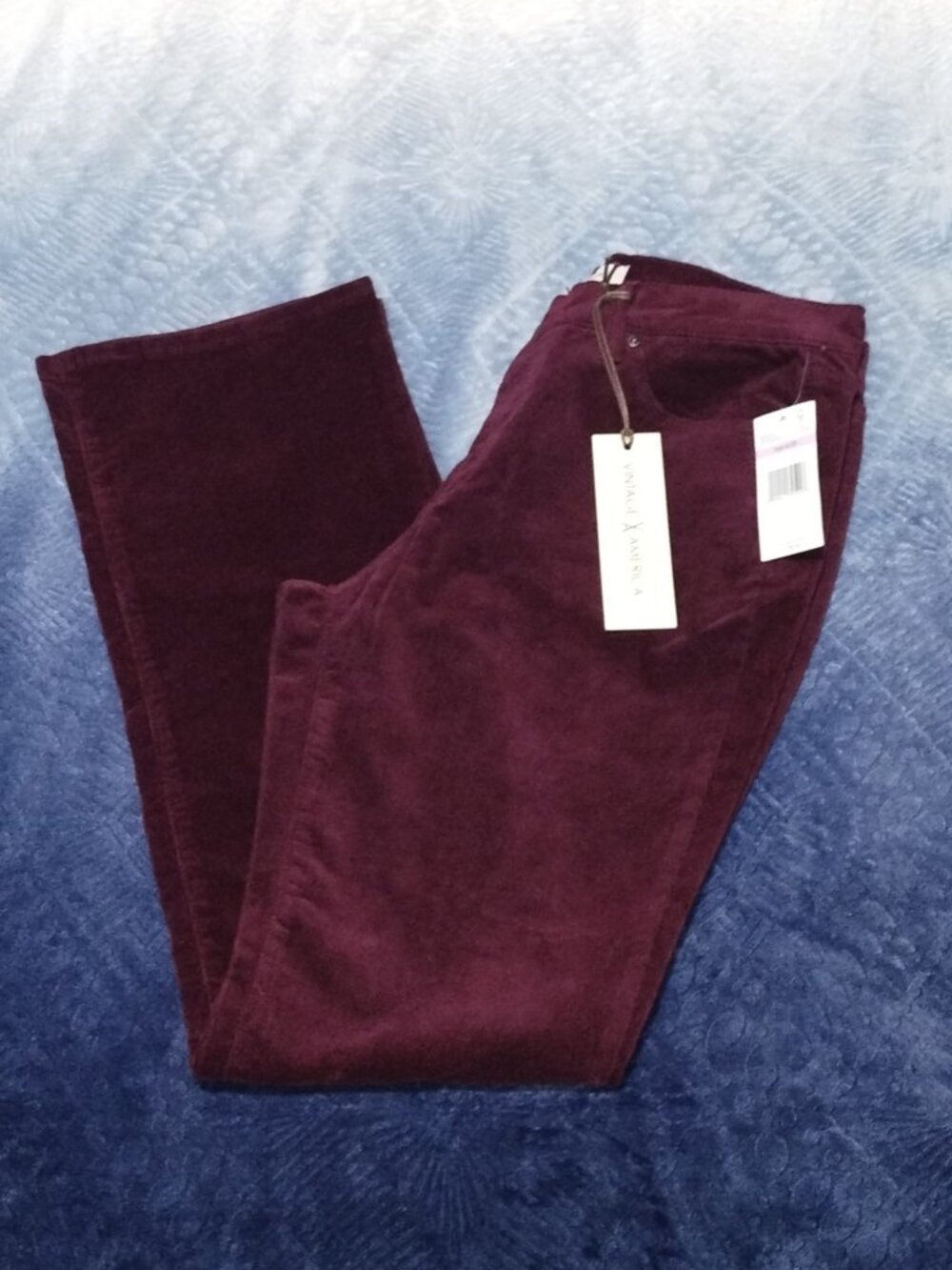 Women's Vintage America Corduroys Crimson Crush Size 6/28. NWT-Retail $79.50.